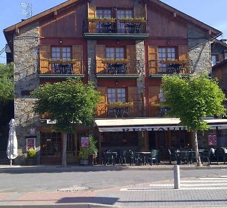 Hotel Esquirol (Adults Only) Llivia Exterior photo